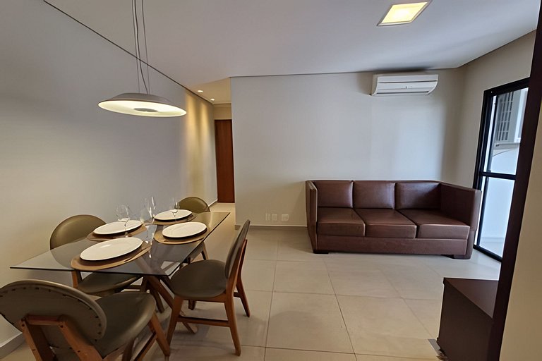 Lindo apê 2 quartos no coração da Vila Olímpia!