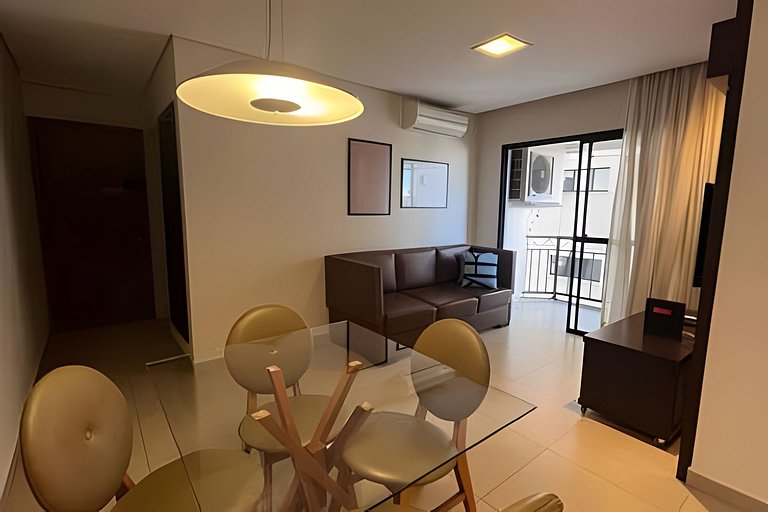 Lindo apê 2 quartos no coração da Vila Olímpia!
