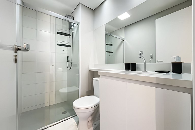 Charme na Bela Vista! Condomínio c/ acad. e jacuzi