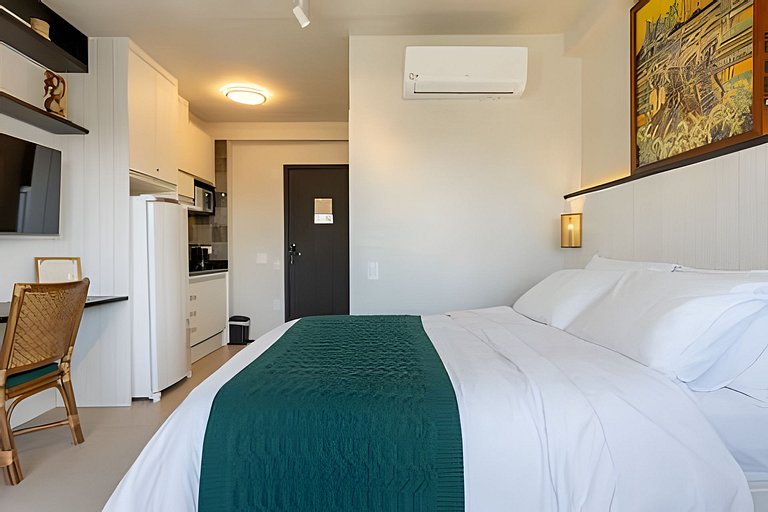 1204 | Ap no Brooklin! Academia e sala de jogos.