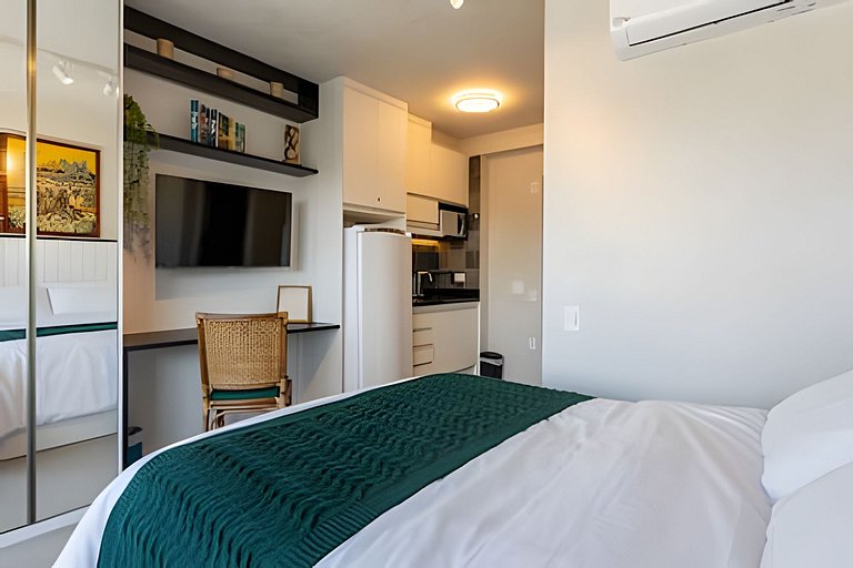 1204 | Ap no Brooklin! Academia e sala de jogos.