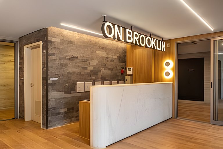 1204 | Ap no Brooklin! Academia e sala de jogos.