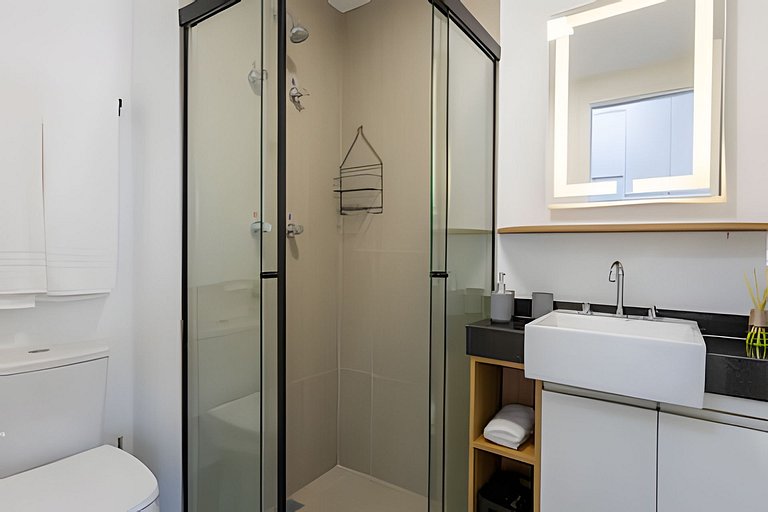 1202 | Ap no Brooklin! Academia e sala de jogos.